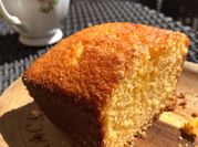 Una foto de budín de polenta