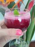 Sumo de Beterraba, Maçã, Nêspera e Kombucha de Hibisco e Hortelã