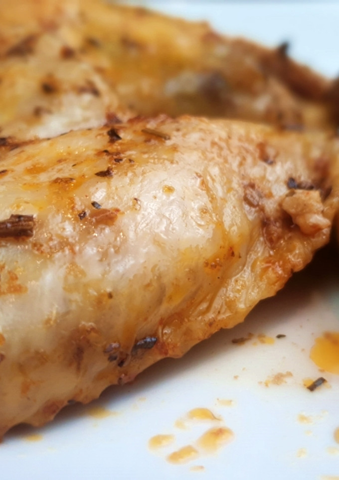 Una foto de Alitas de pollo a la cerveza en Olla Lenta Crockpot