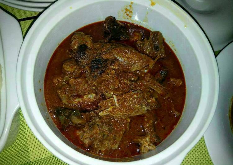 Smoked goat meat pepper stew