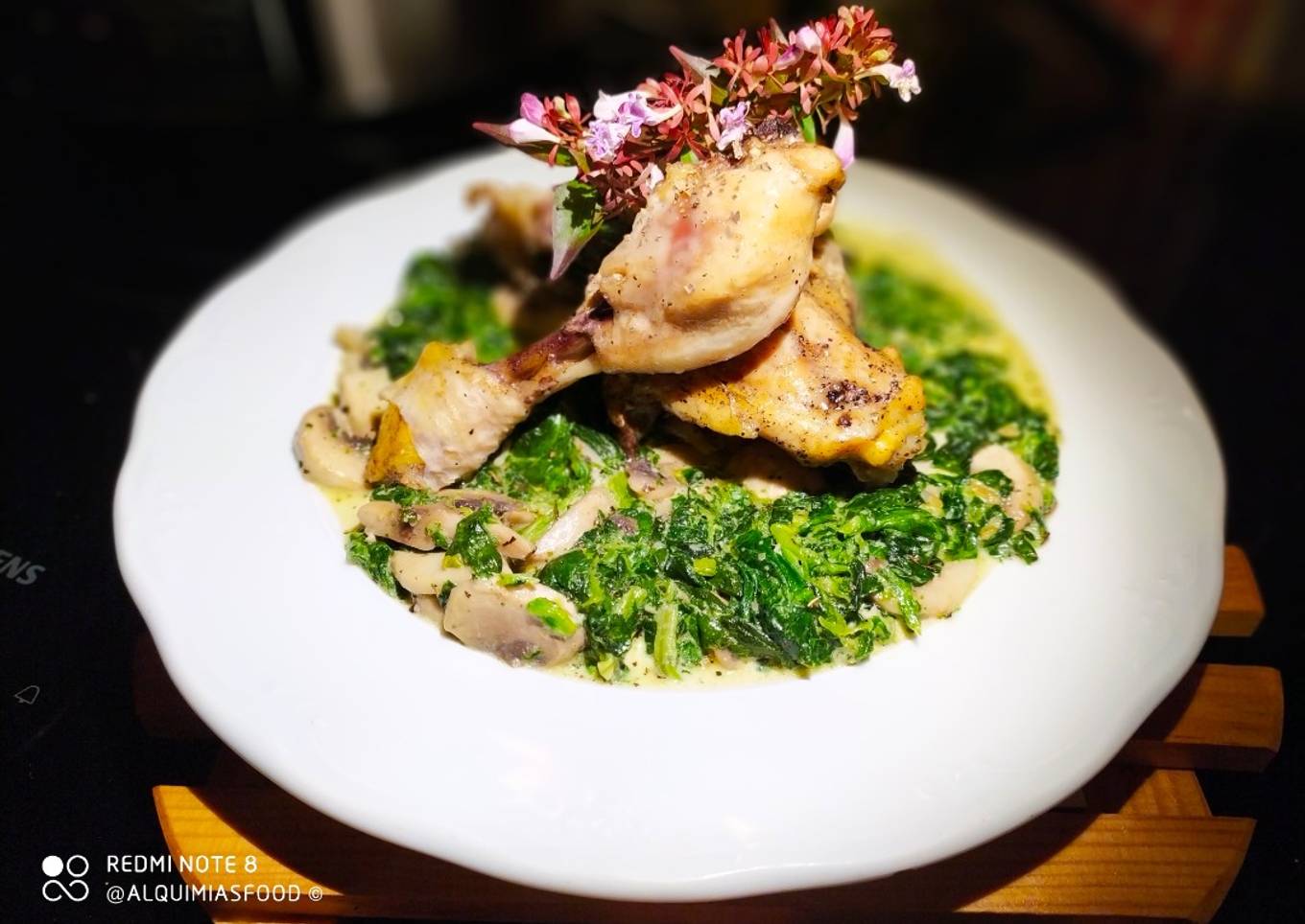 Increíble Keto-Pollo con Espinacas y Champiñones