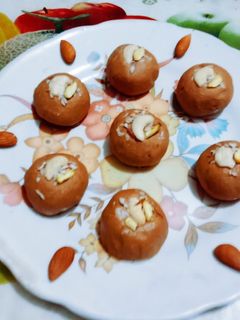 A picture of Healthy tasty delicious soybean flour dry fruits ladoo.