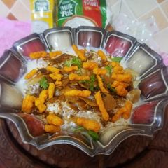 A picture of Khatti meethi Kurkure chaat.