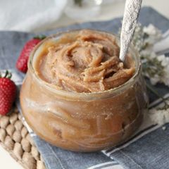 A picture of Salted Caramel Almond Butter.