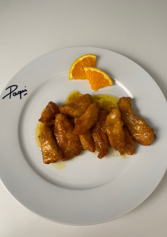 Una foto de Pollo a la naranja 🍊
