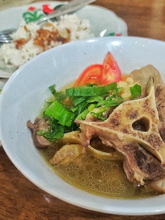 Langkah Mudah untuk Membuat Resep Sop Buntut Presto yang Menggugah Selera