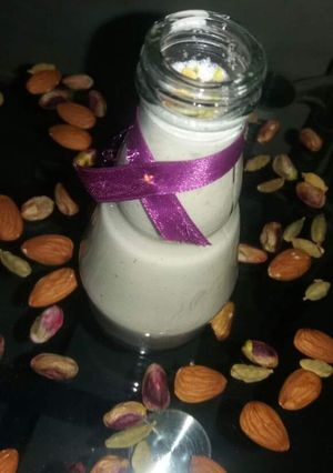 A picture of Doodh ki bottle.🌺🌈🌺 #KokabandCookpad #ramadankitiyari.