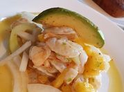 Una foto de zumo piña