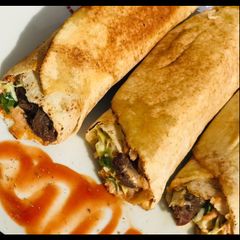 A picture of Beef shawarma.