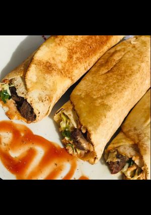 A picture of Beef shawarma.