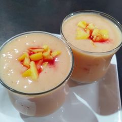 A picture of Rose Mango Shake.