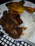 Cochino frito a la e chalé