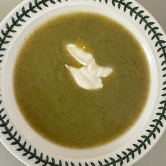 A picture of Quick Broccoli & Leek Soup.