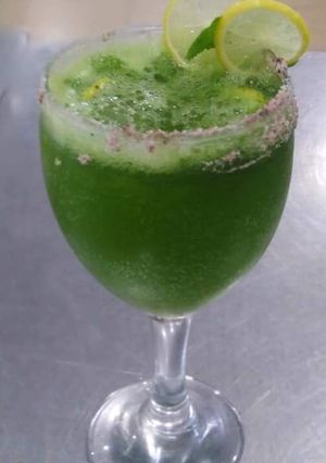 A picture of Mint colada ☉🍹🍋🌿#drinkcontest.