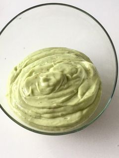 Una foto de Mayonesa de Aguacate