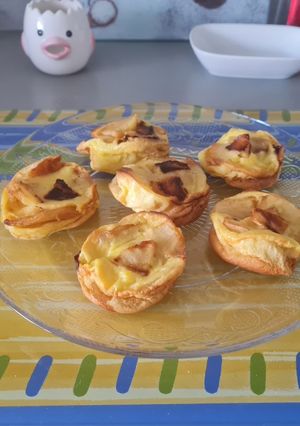 Une photo de Minis clafoutis aux pommes 🍎