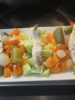 Una foto de Ensalada ordenada de boquerones