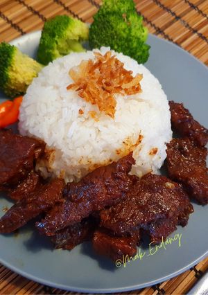 Foto resep Daging Sapi Kecap Bumbu Cemplung
