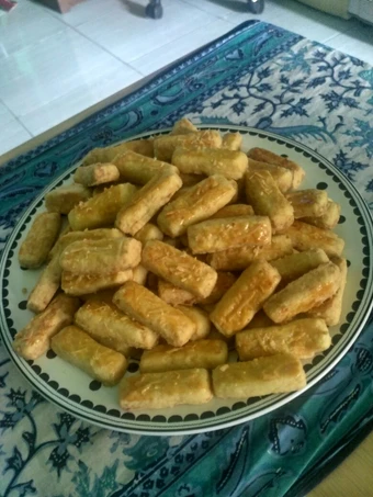 Langkah Mudah untuk Menyiapkan Resep Kastengel Eeglees(Tanpa Telur) yang Enak Banget Anti Ribet, Uenak Banget