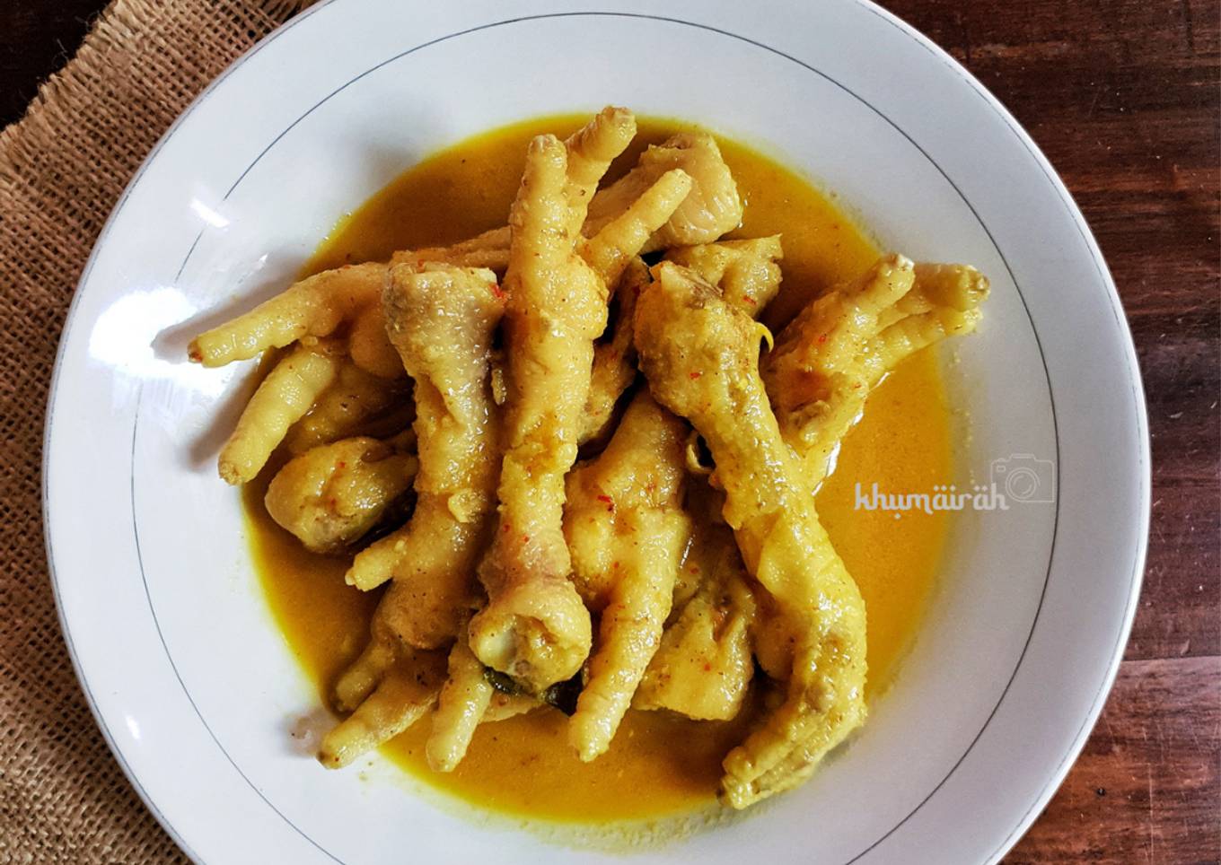 140. Ceker Ayam Bumbu Kuning