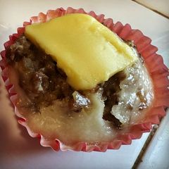 A picture of Puto Pao (Beef Asado).