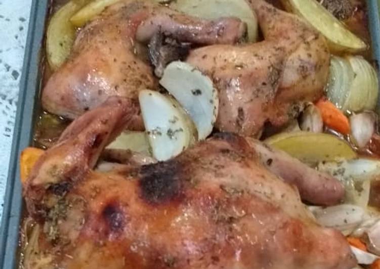 Bagaimana Menyiapkan Garlic Herb Roast Chicken, Bikin Ngiler