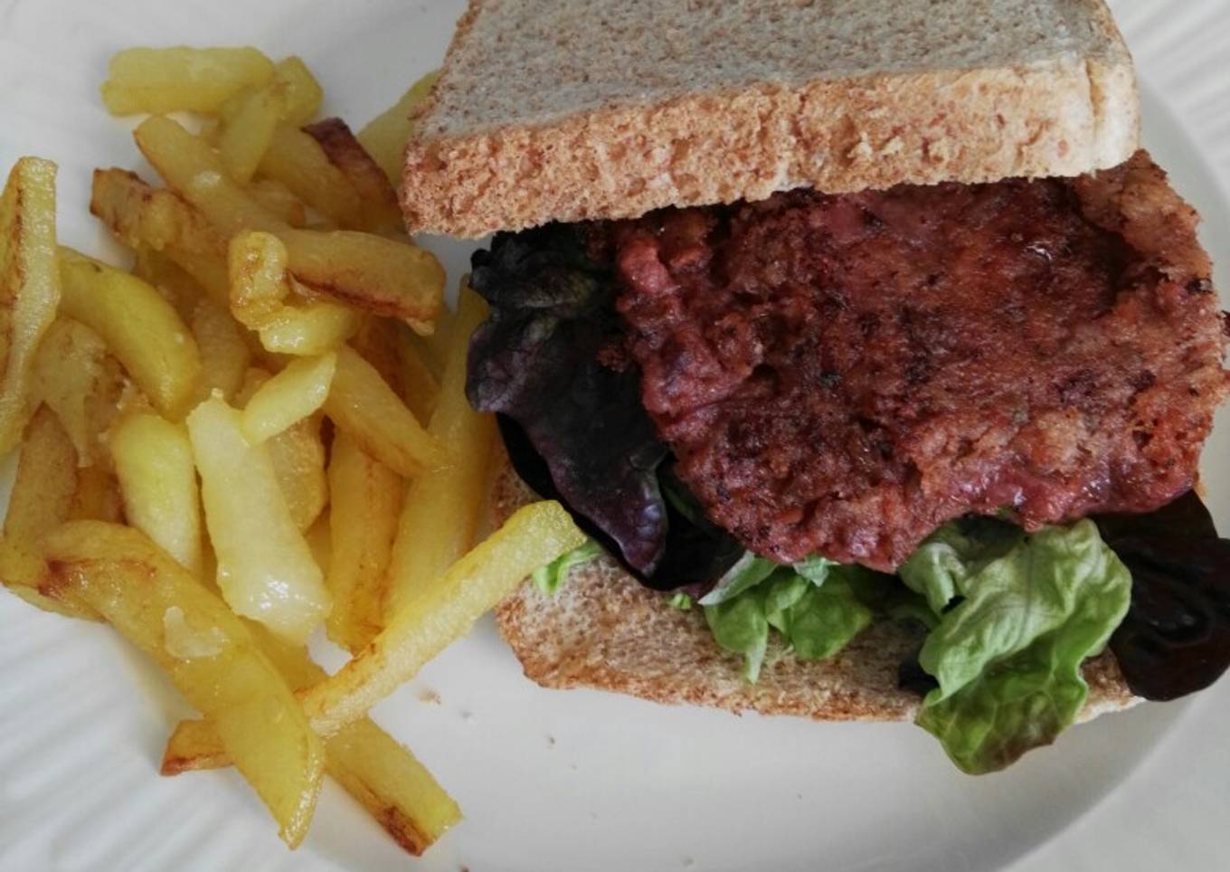 Hamburguesas de lentejas, remolacha y zanahoria