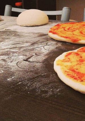 Una foto de Masa de prepizzas caseras!