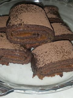 Una foto de Brazo gitano de chocolate y remolacha