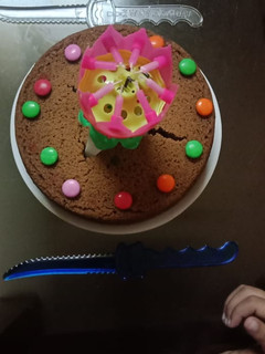 चॉकलेट केक (Chocolate cake recipe in Hindi) रेसिपी मुख्य फोटो