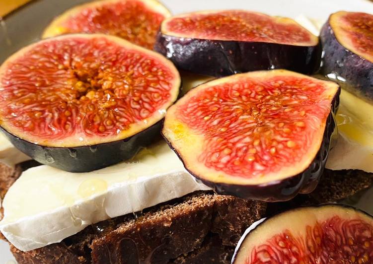 Home made dark rye bread๐๐๐๐๐๐