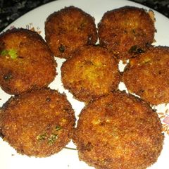 Gobhi cutlets A picture of Gobhi cutlets.