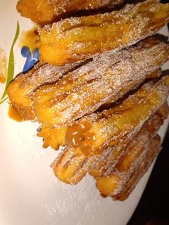 Una foto de Churros fácil, ricos y sin churrera