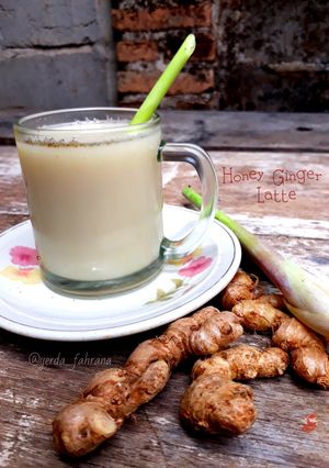 Foto resep Honey Ginger Latte 🍯