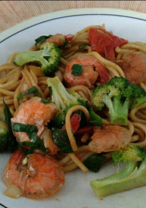 Foto resep Mie Urai Goreng Udang Brokoli
