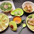 Mâm cơm nhiều màu xanh