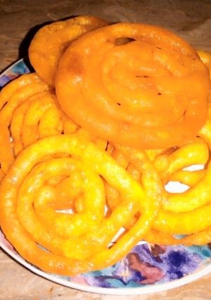 A picture of Instant Yeast Jalebi Recipe | Homemade jalebi.