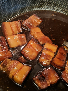 A picture of Red braised pork.