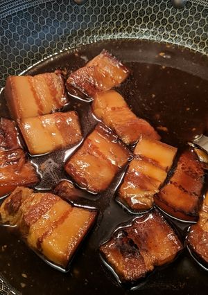 A picture of Red braised pork.
