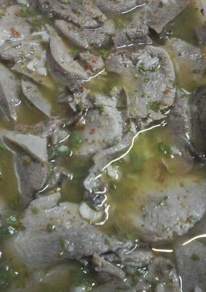 Una foto de Lengua a la vinagrera