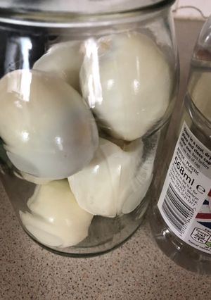 A picture of Pickled Eggs.