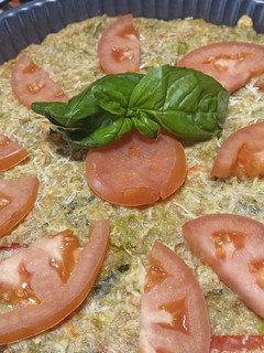 Una foto de Fainá de verduras y queso