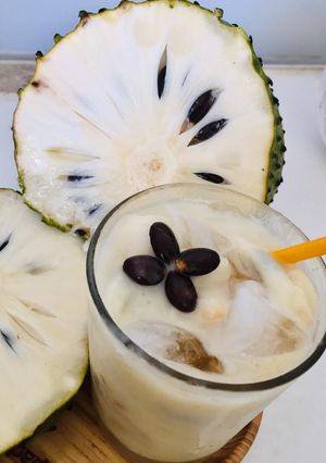 Hình của món Mãng cầu Tây dầm.
