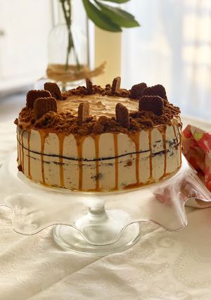 Una foto de Tarta de chocolate y caramelo salado🍫🍫