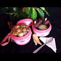 A picture of Beetroot Palak Idli Pasta.