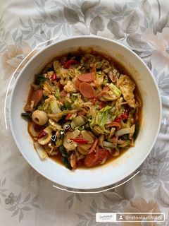 Foto resep Nasi Gila Sosis Telur