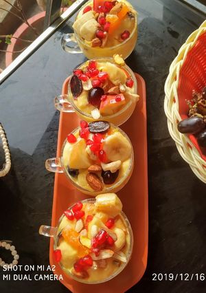 A picture of Mixed fruit custard.