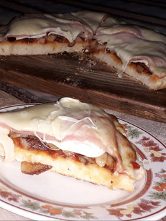 Una foto de Súper pizza 😋