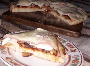 Una foto de Súper pizza 😋