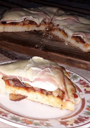 Una foto de Súper pizza 😋